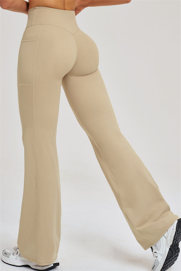 El conjunto de 3 piezas Sizzle Zip Jacket Sports Bra Flared Leggings