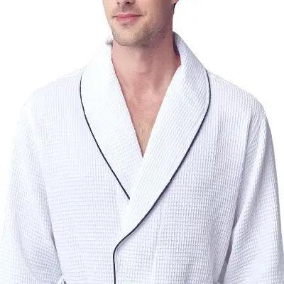 Bata de lujo con ribetes gofrados para hombre