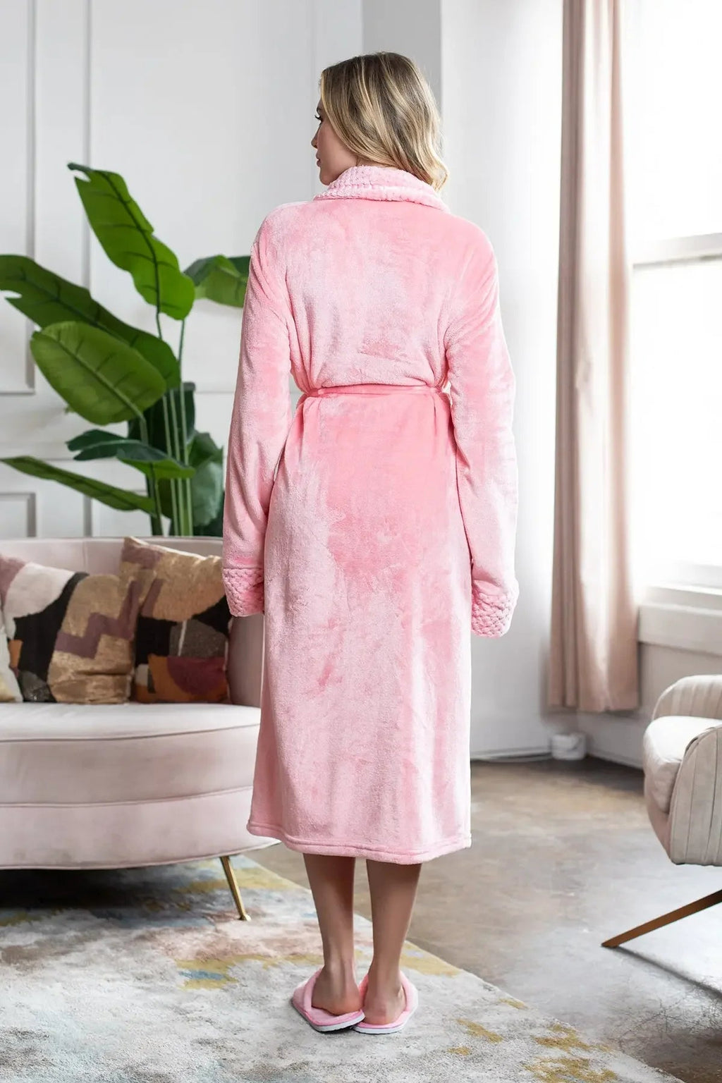 Bata de baño ultrasuave de felpa para mujer