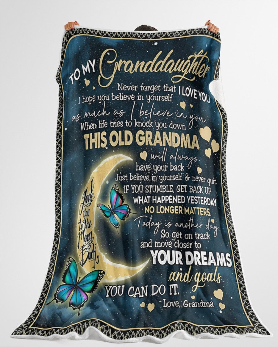 MANTA PARA NIETA – REGALO DE CONSUELO Y CALIDEZ DE LA ABUELA Manta Acolchada de Vellón Sherpa NTTD00 (SKUB-BLK-GMD2)