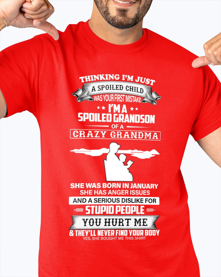 Camiseta "Spoiled by Grandma" Edición de Enero – De la Abuela a su Nieto NGHL01 (SKU-GMS2-01)