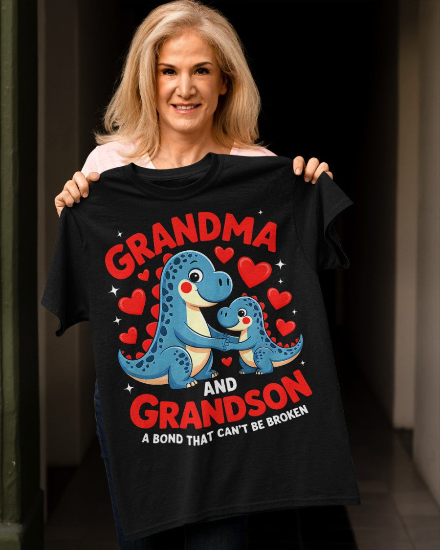 GRANDMA AND GRANDSON A BOND THAT CAN'T BE BROKEN DINOSAUR UNISEX T-SHIRT NGHL00 (SKU-GMS3)