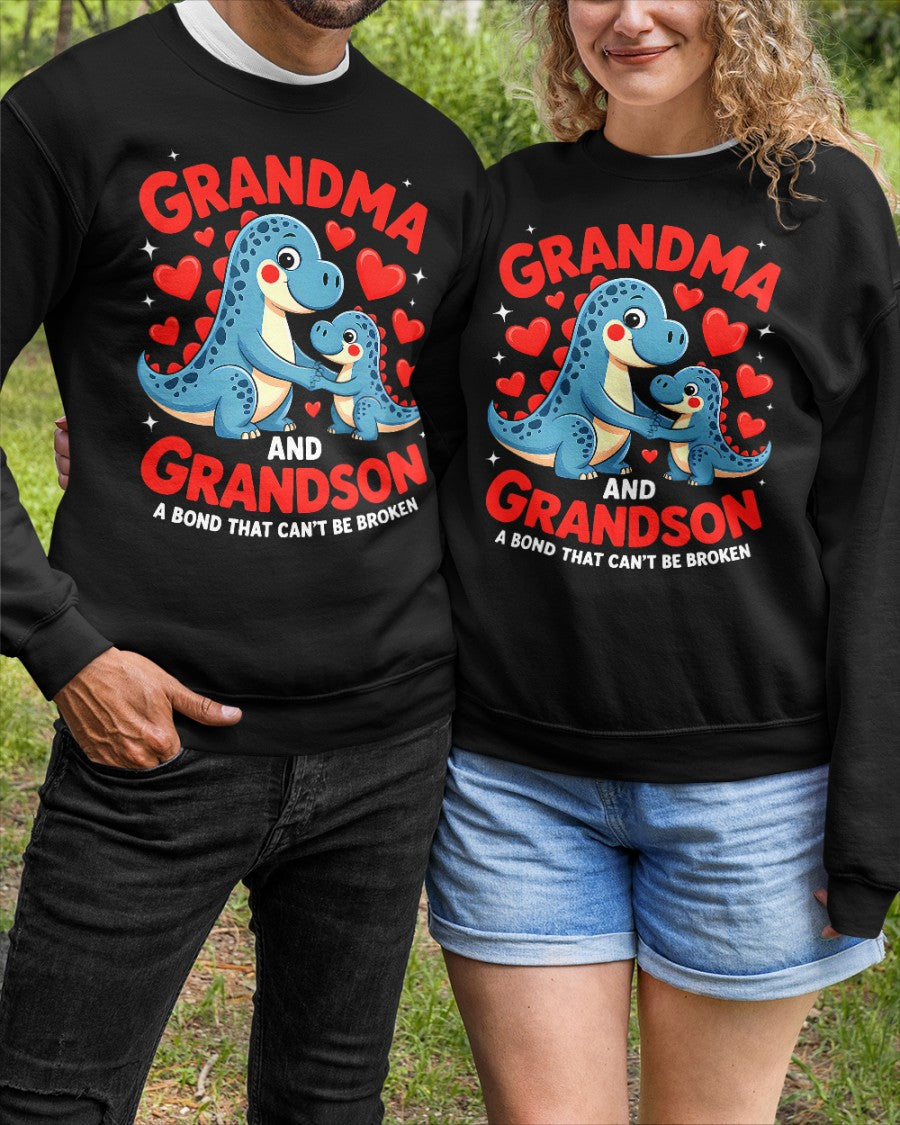 GRANDMA AND GRANDSON A BOND THAT CAN'T BE BROKEN DINOSAUR UNISEX T-SHIRT NGHL00 (SKU-GMS3)