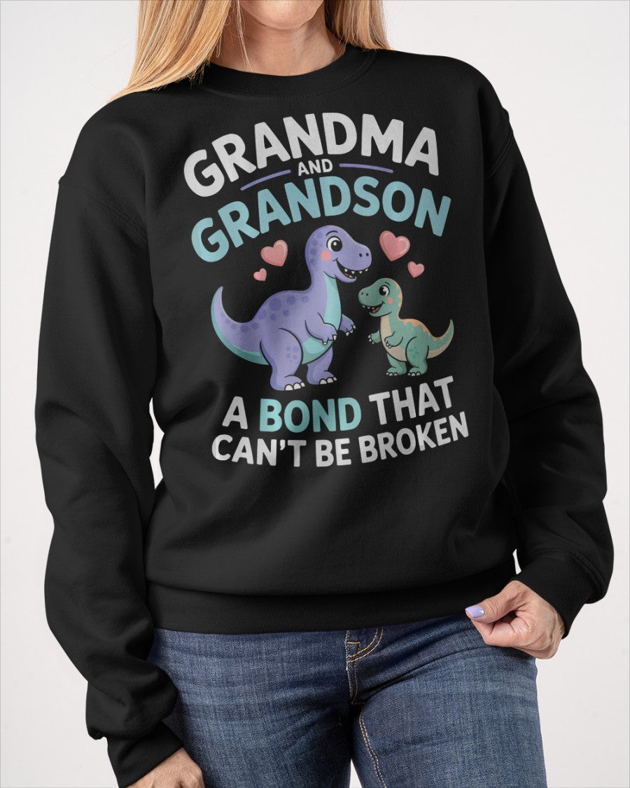 GRANDMA AND GRANDSON A BOND THAT CAN'T BE BROKEN DINOSAUR UNISEX T-SHIRT NGHL00 (SKU-GMS4)