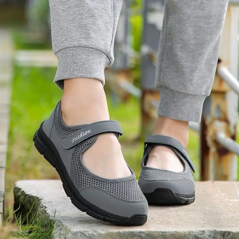 Zapatillas deportivas de mujer transpirables de verano, malla elegante y cómodas a la moda