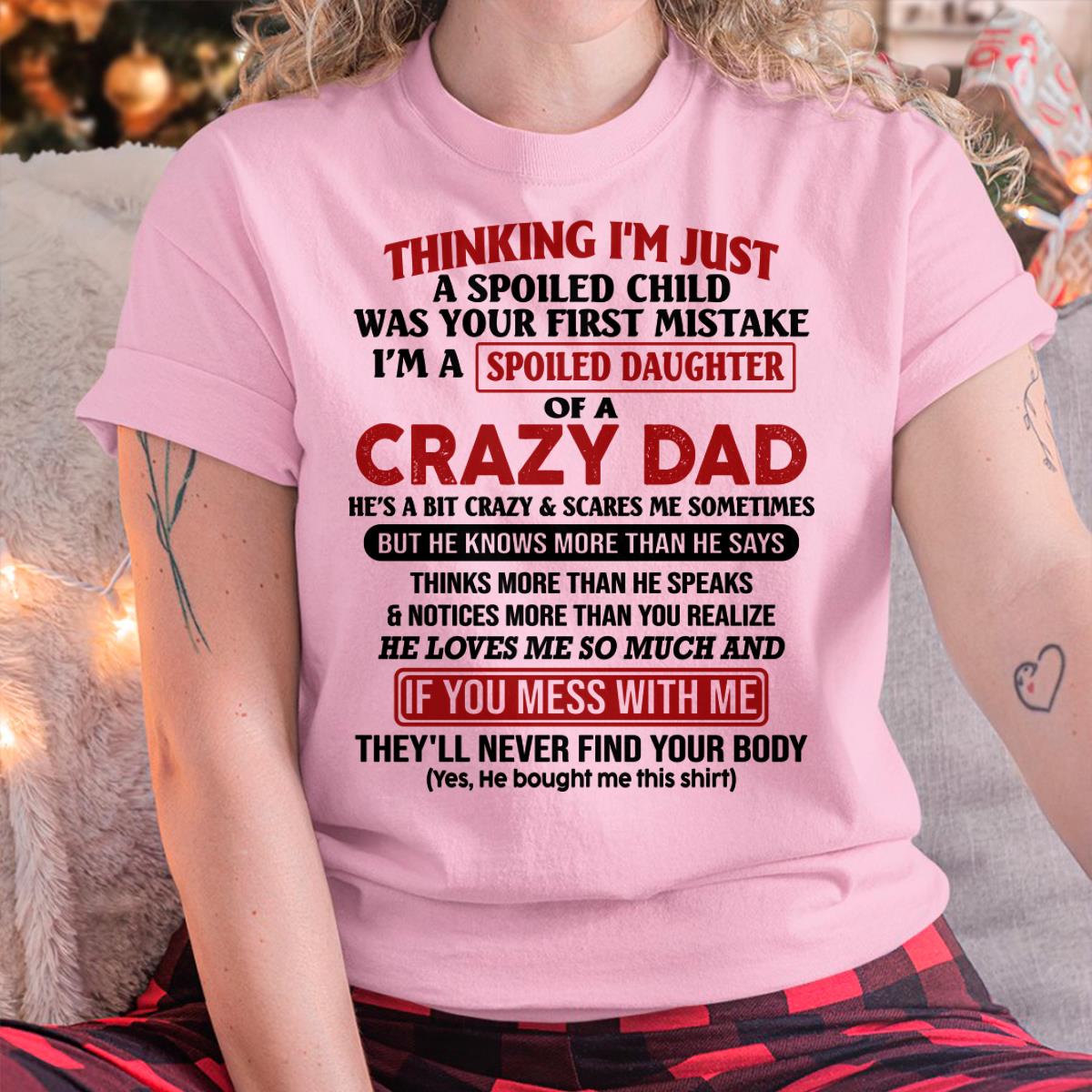 Soy la hija consentida de un papá loco - Regalo de papá para hija - Sudadera con capucha NGHL00 (SKU-TDD-SPOILED-00)
