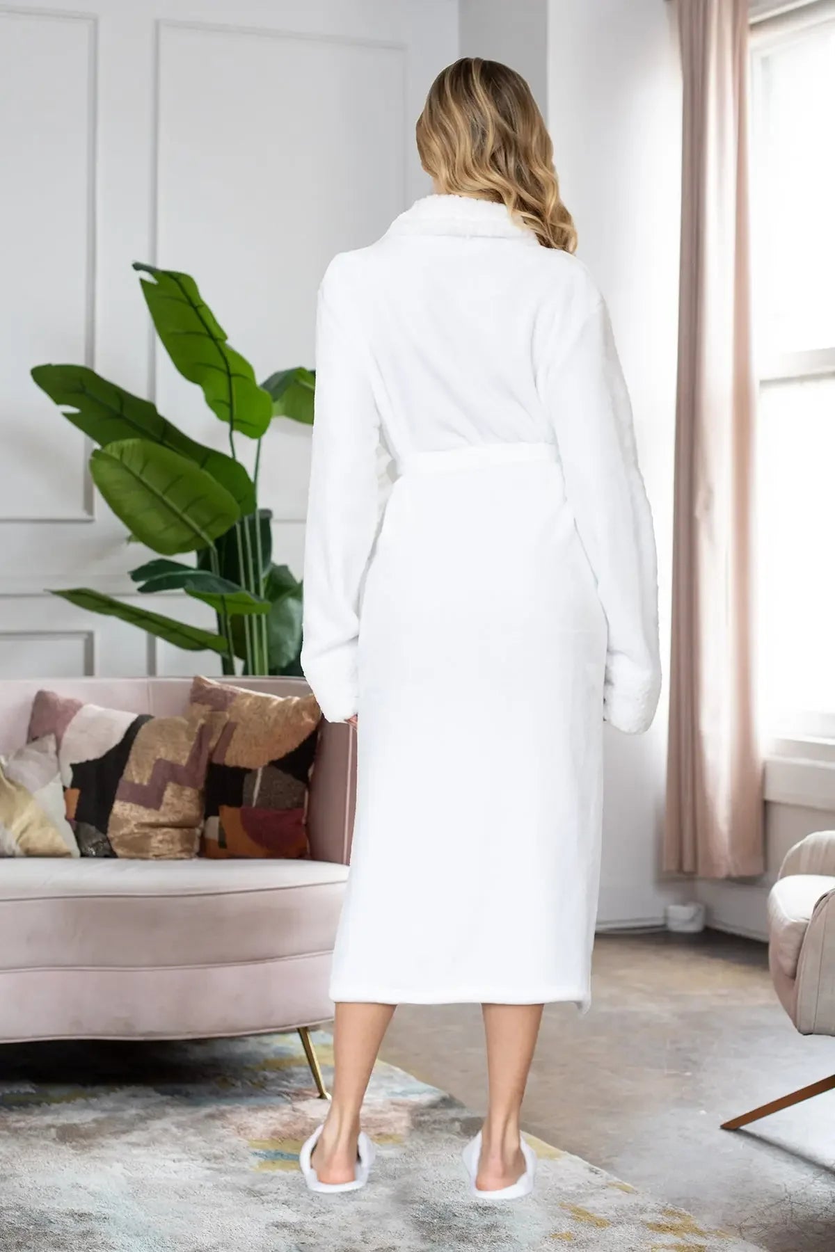 Bata de baño ultrasuave de felpa para mujer